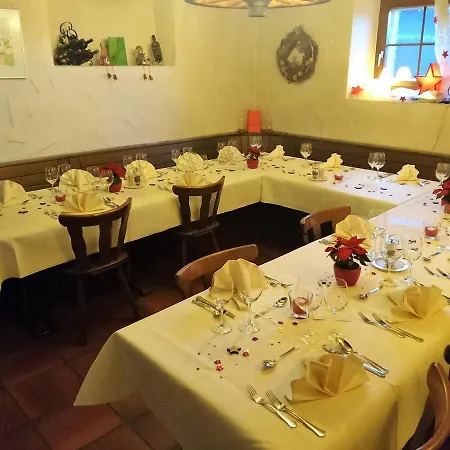 Zum Ochsen * Neuhaus