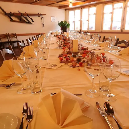 Zum Ochsen Mini-hôtel Neuhaus