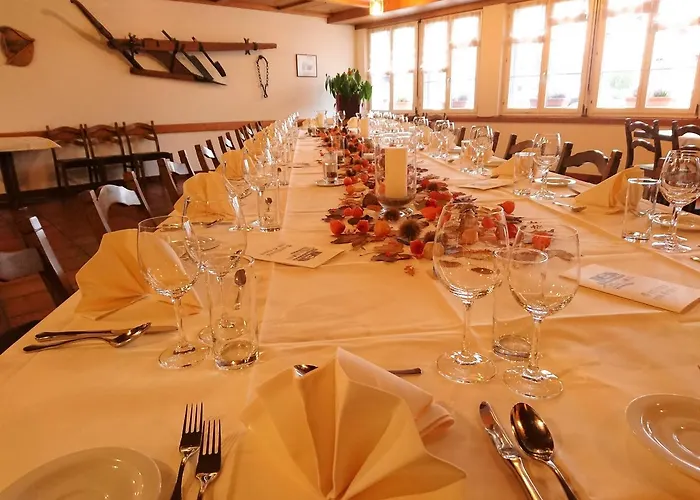 Zum Ochsen Zajazd Neuhaus