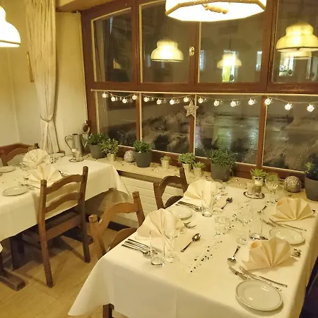 Zum Ochsen * Neuhaus